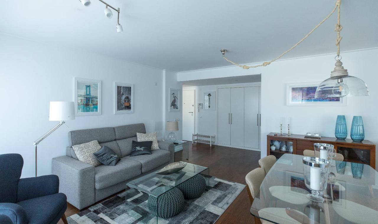 Charming With Balcony & Pool Lejlighed Lisboa